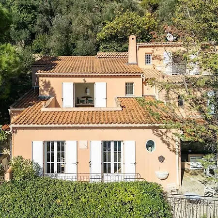 Villa La Avec Vue Panoramique Sur La - Parking Prive - Jacuzzi