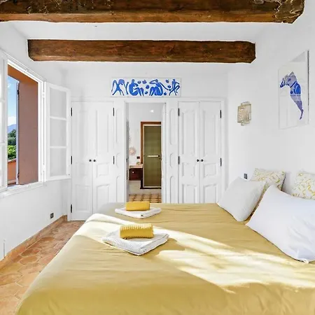 La Avec Vue Panoramique Sur La - Parking Prive - Jacuzzi Villa *