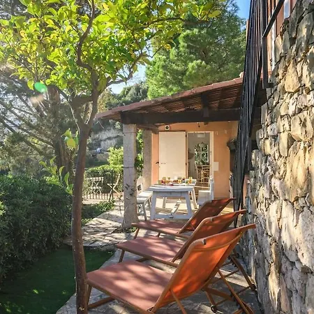 La Avec Vue Panoramique Sur La - Parking Prive - Jacuzzi *