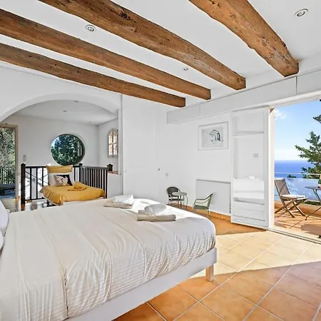 La Avec Vue Panoramique Sur La - Parking Prive - Jacuzzi Menton