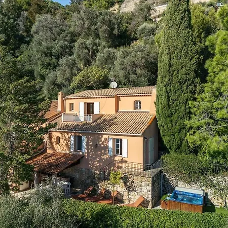 Villa La Avec Vue Panoramique Sur La - Parking Prive - Jacuzzi