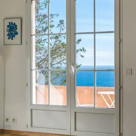 Villa La Avec Vue Panoramique Sur La - Parking Prive - Jacuzzi *