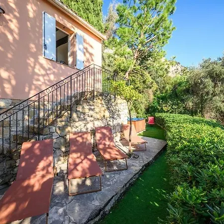 La Avec Vue Panoramique Sur La - Parking Prive - Jacuzzi Villa *